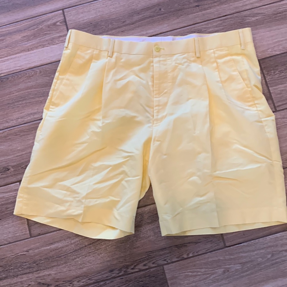 Golf shorts